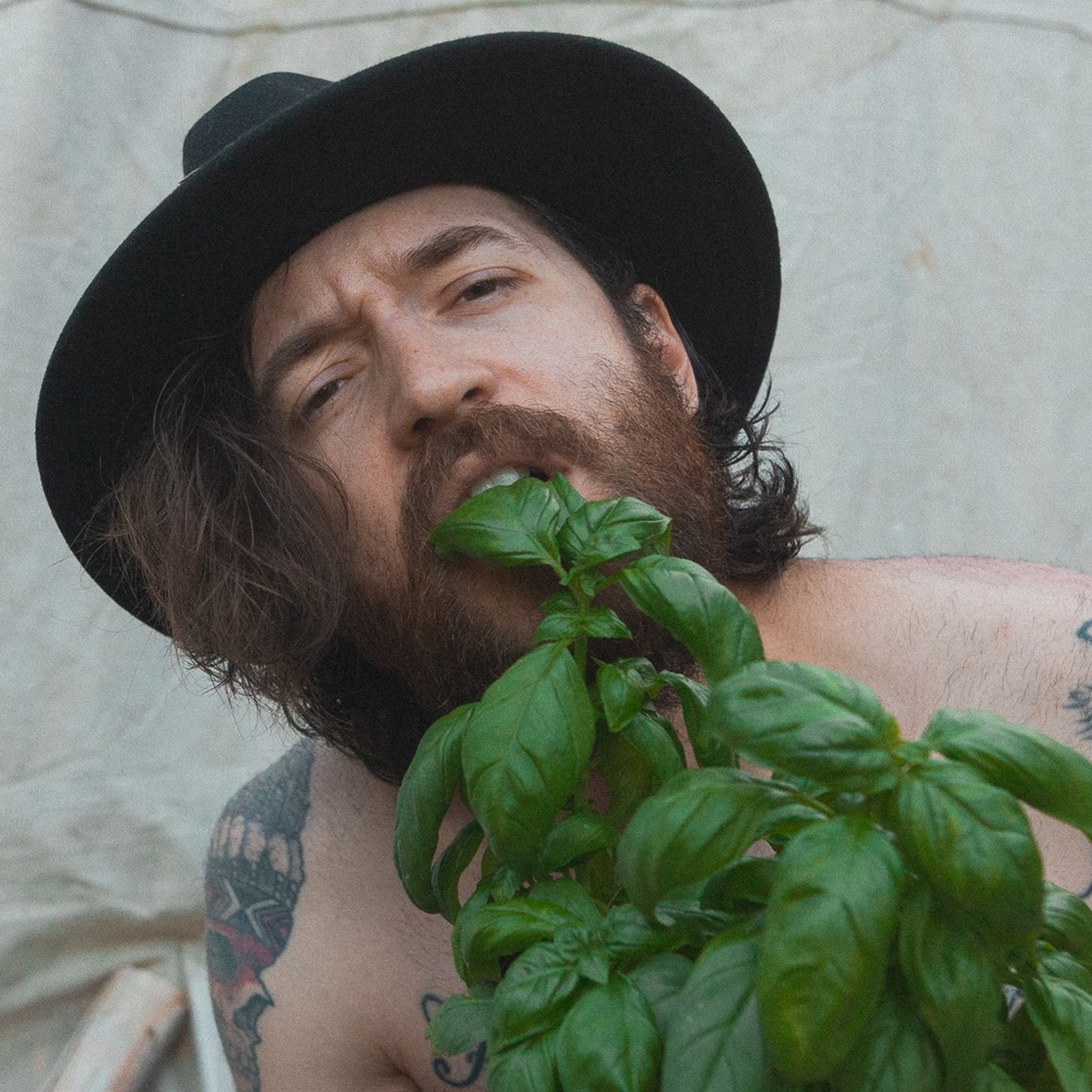 Meet your Posher, Macgyver